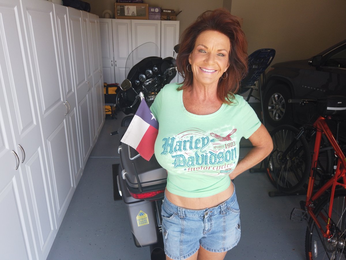 daisy salinas add Deauxma Boobs photo