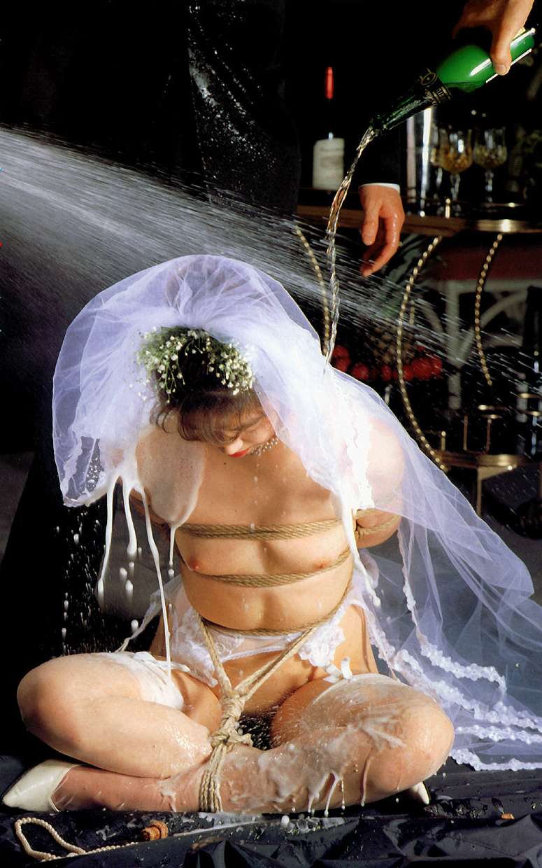 arun alex add Bdsm Bride photo