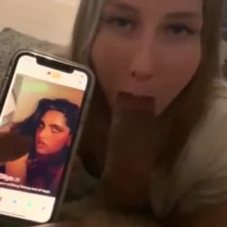 cendawan butang add Nude Tinder photo