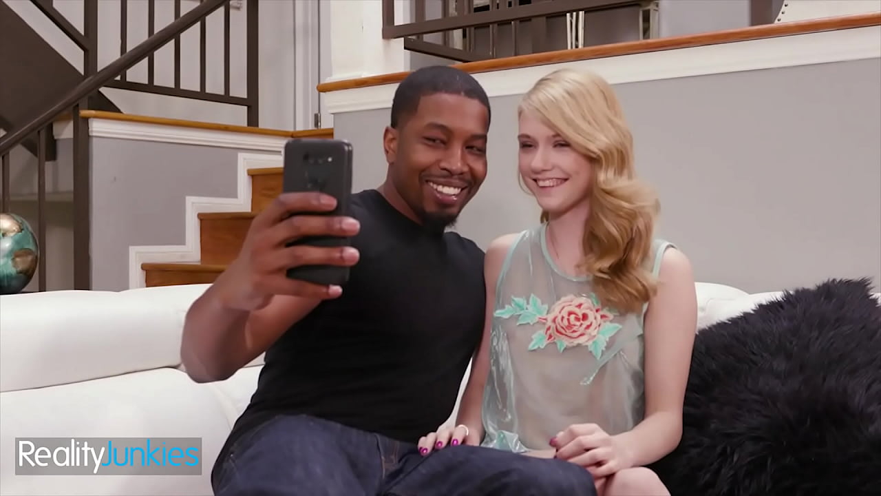 aniket koyande add Hanna Hayes Porn photo