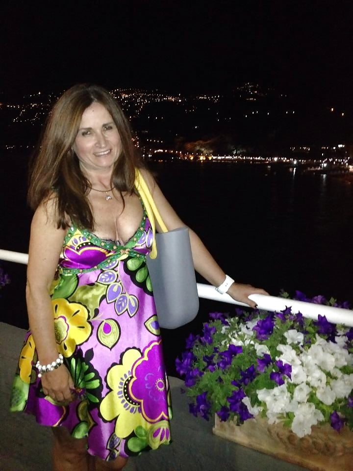 bill hilton add Italian Milf Tits photo