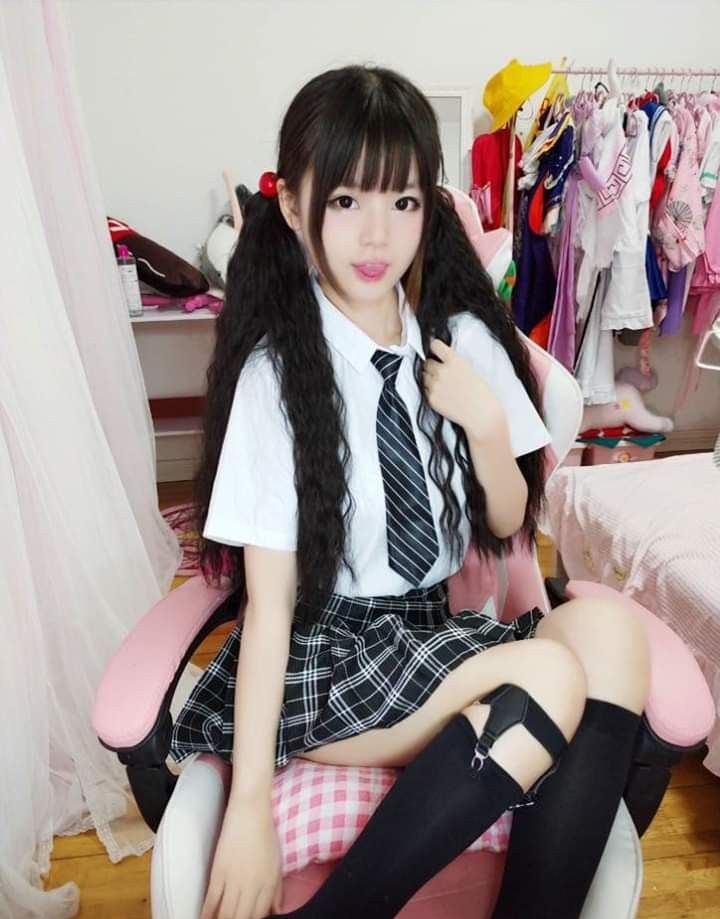 charlotte victoria add Asian Schoolgirls In Panties photo