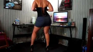 camilo gamboa add Virgo Peridot Twerk photo