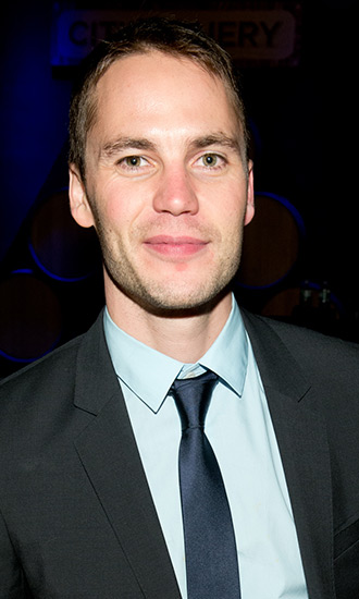 cikgu lim add Taylor Kitsch Nude photo