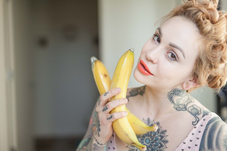 claude pilon add Anal Penetration Lesbian photo