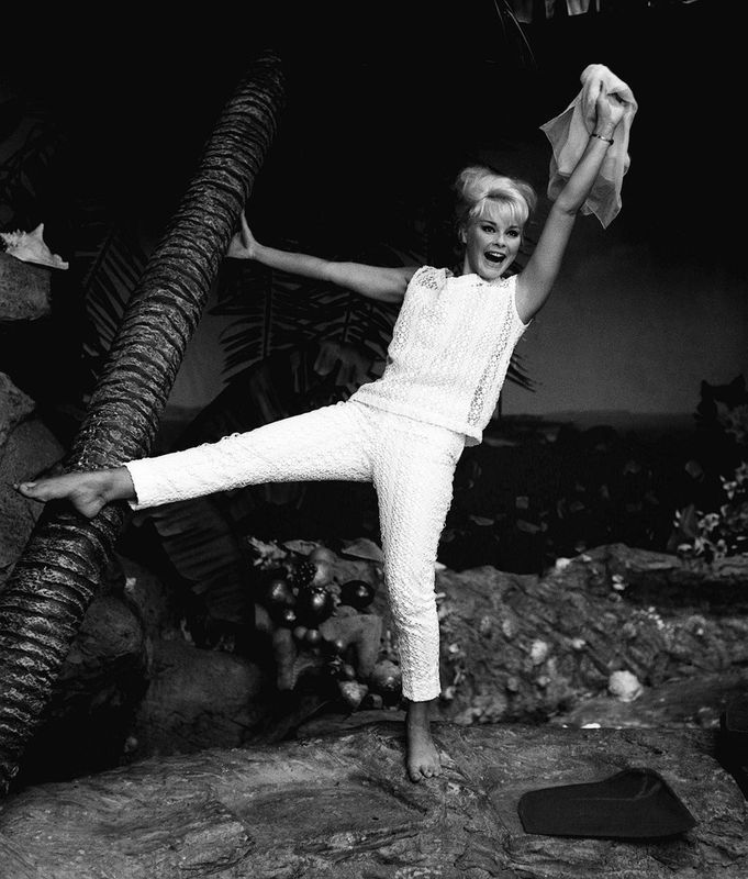 david palavi add Elke Sommer Naked photo