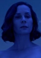 chris willings add Embeth Davidtz Nude photo
