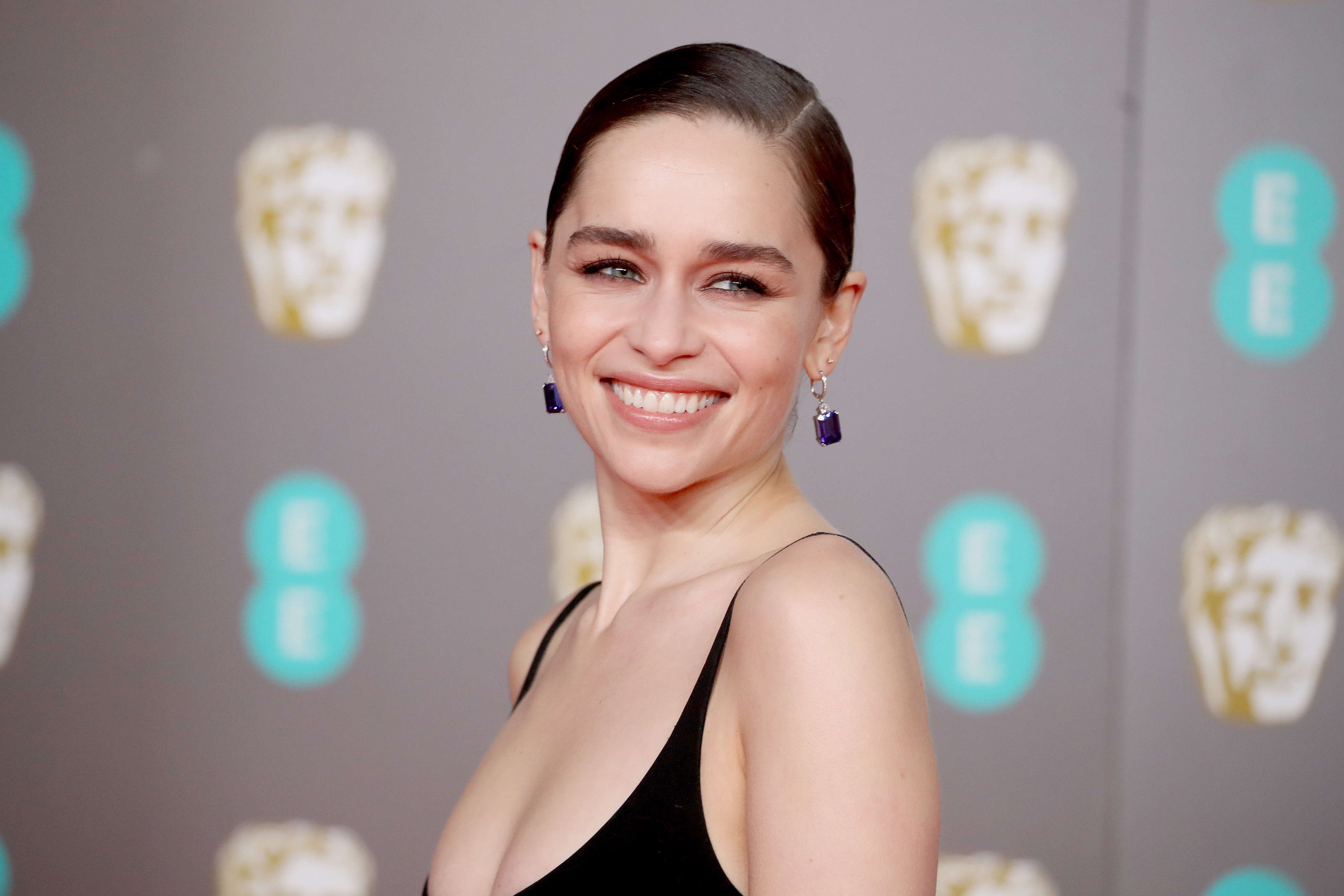 dean s williams add Emilia Clarke Porm photo