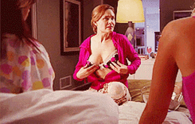 aljon ignacio add Emily Deschanel Nude Pics photo