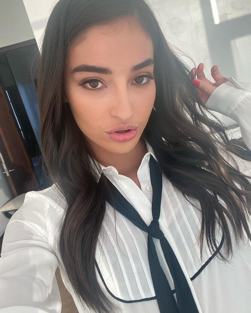 annie macias add Emily Willis Cuckold photo