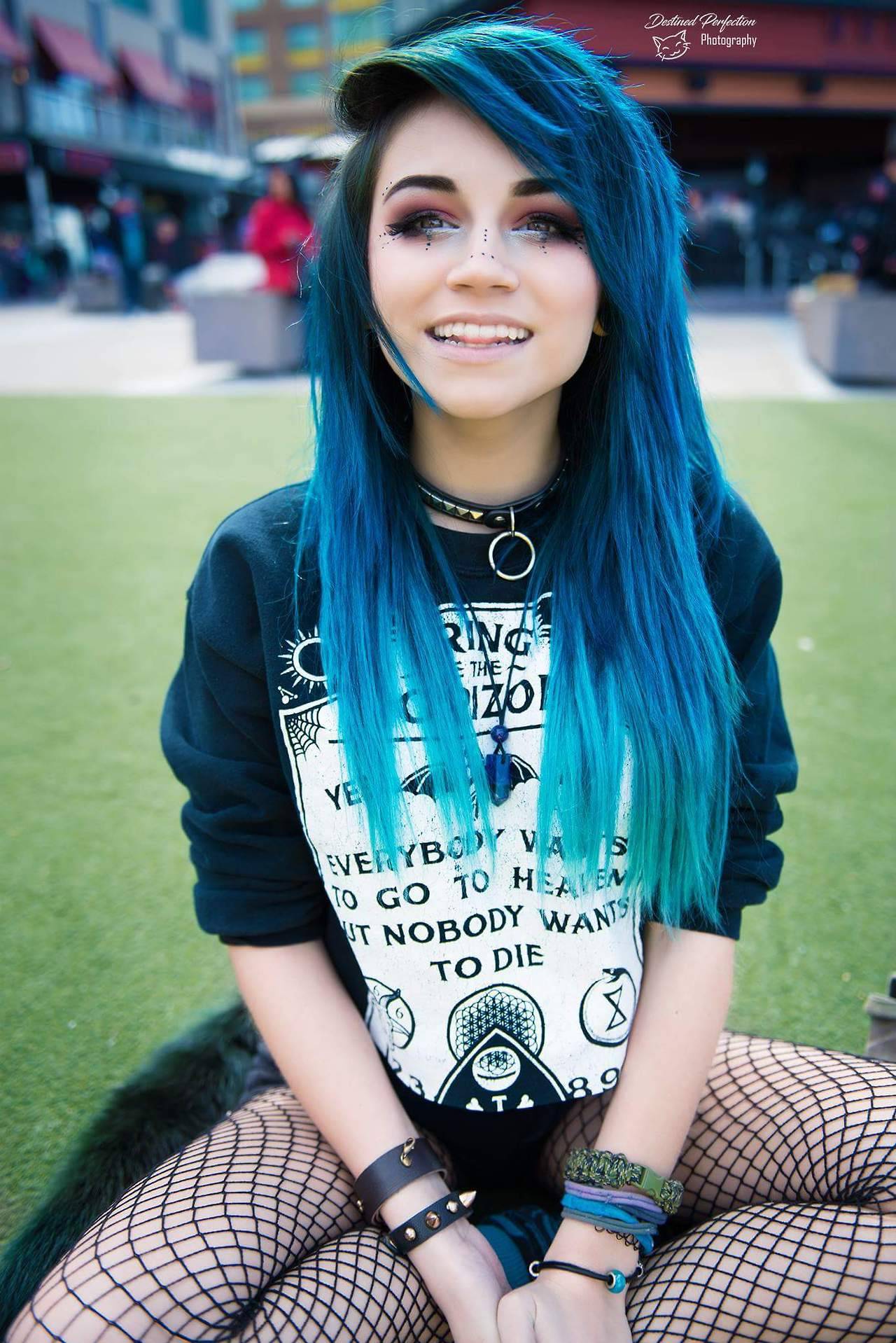 bari berger add Emo Nude Selfies photo