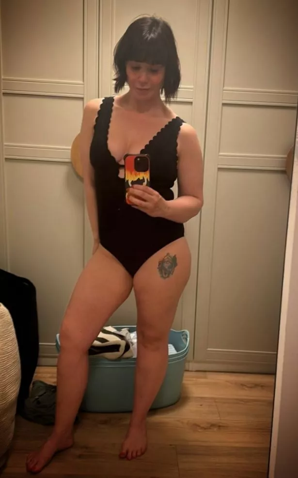 cejay flores add Jessica Fox Naked photo