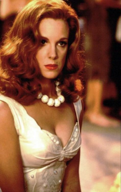 amanda xerri add Elizabeth Perkins Hot photo