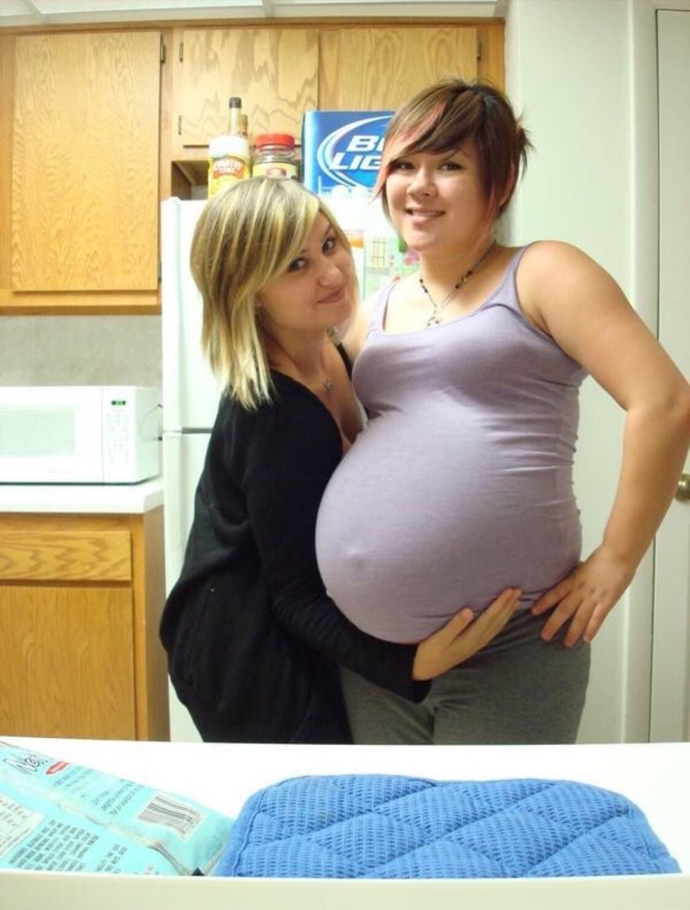assar svensson add Petite Pregnant Porn photo