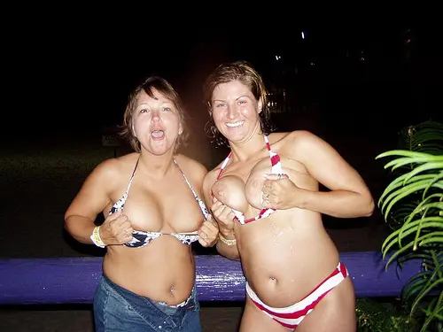 casey stengel add Wife Flashing Titties photo