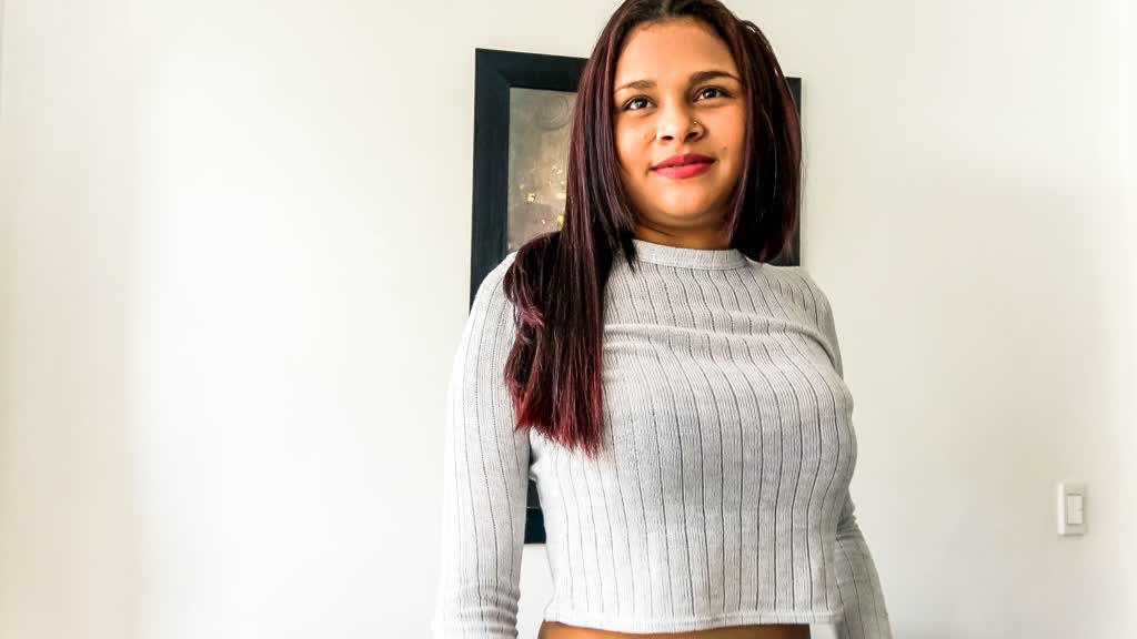 darnell rush add Fake Casting Latina photo