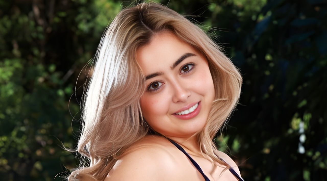 chuck bristol add Chloe Surrel photo