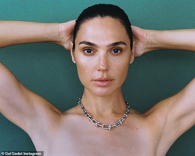 alyson gallagher add Gal Gatot Nude photo