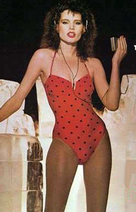 abby barth add Geena Davis In A Bikini photo