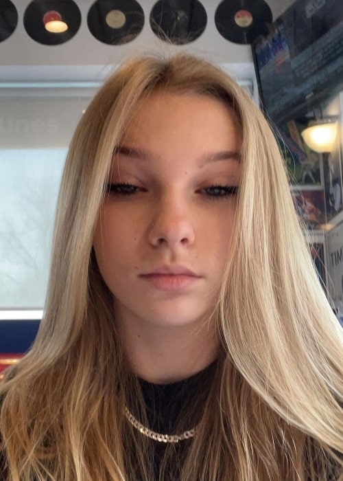 amber hetrick add Genevese Rylee photo