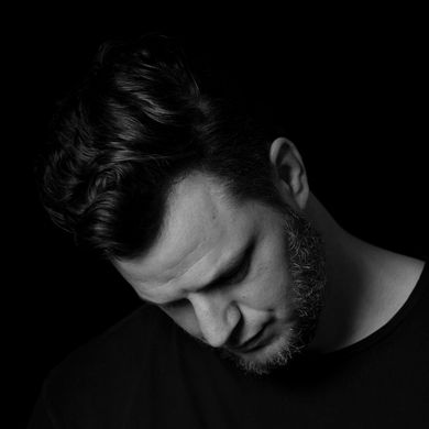 bruno tassone add Giuli Turns photo
