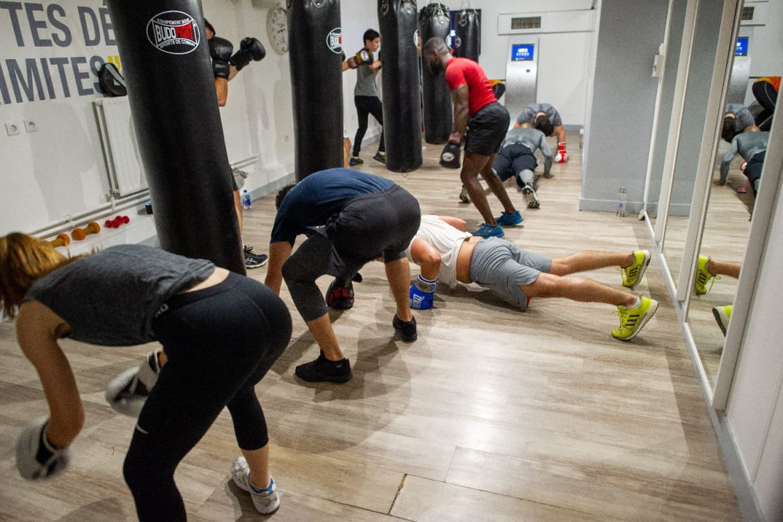 deny prayoga add Gym Flasher photo
