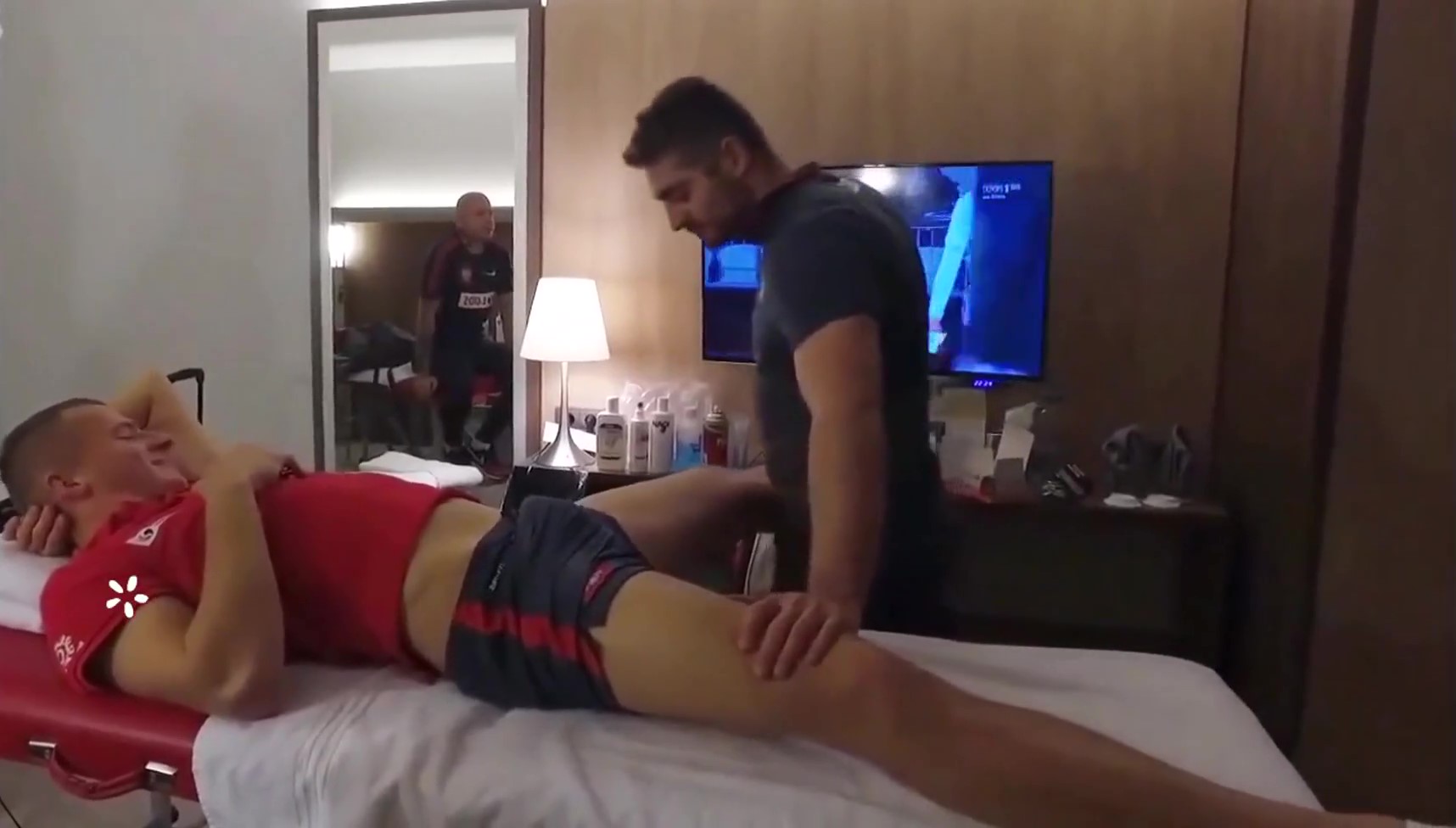 denise seifer add Hard On During Massage photo