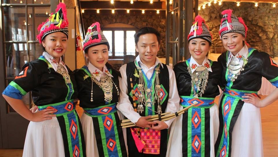 dennis anne add Hmong Porm photo