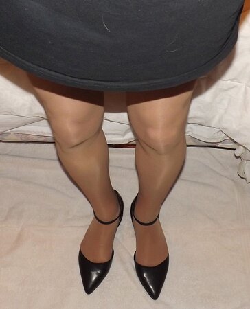 dean bartle add Hooters In Pantyhose photo