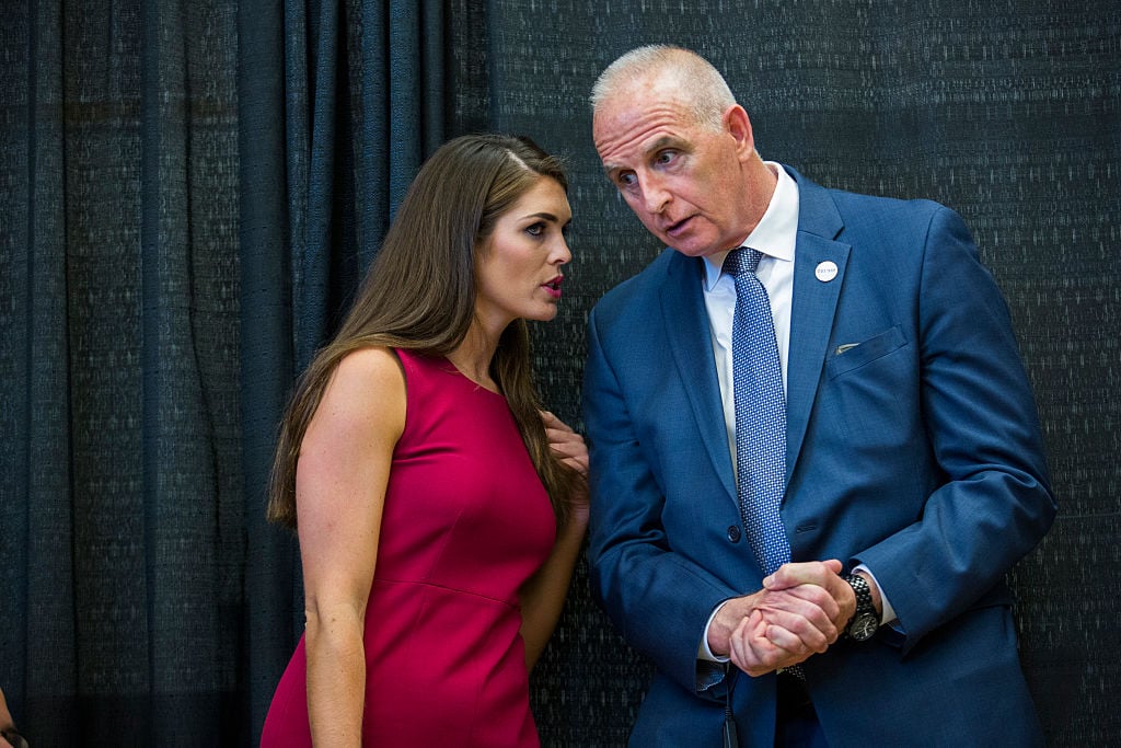 albert sabalbarino add Hope Hicks Nude photo