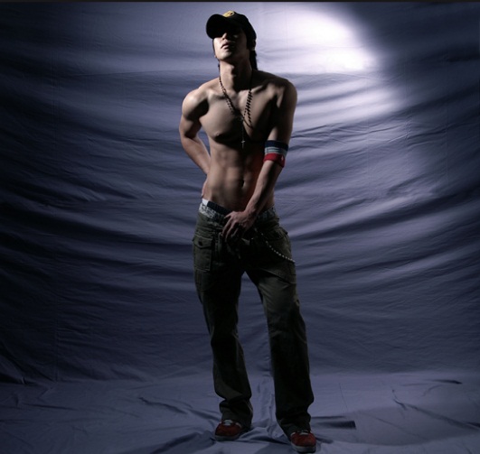 chirag sankeshwari add Hothunk Korea photo