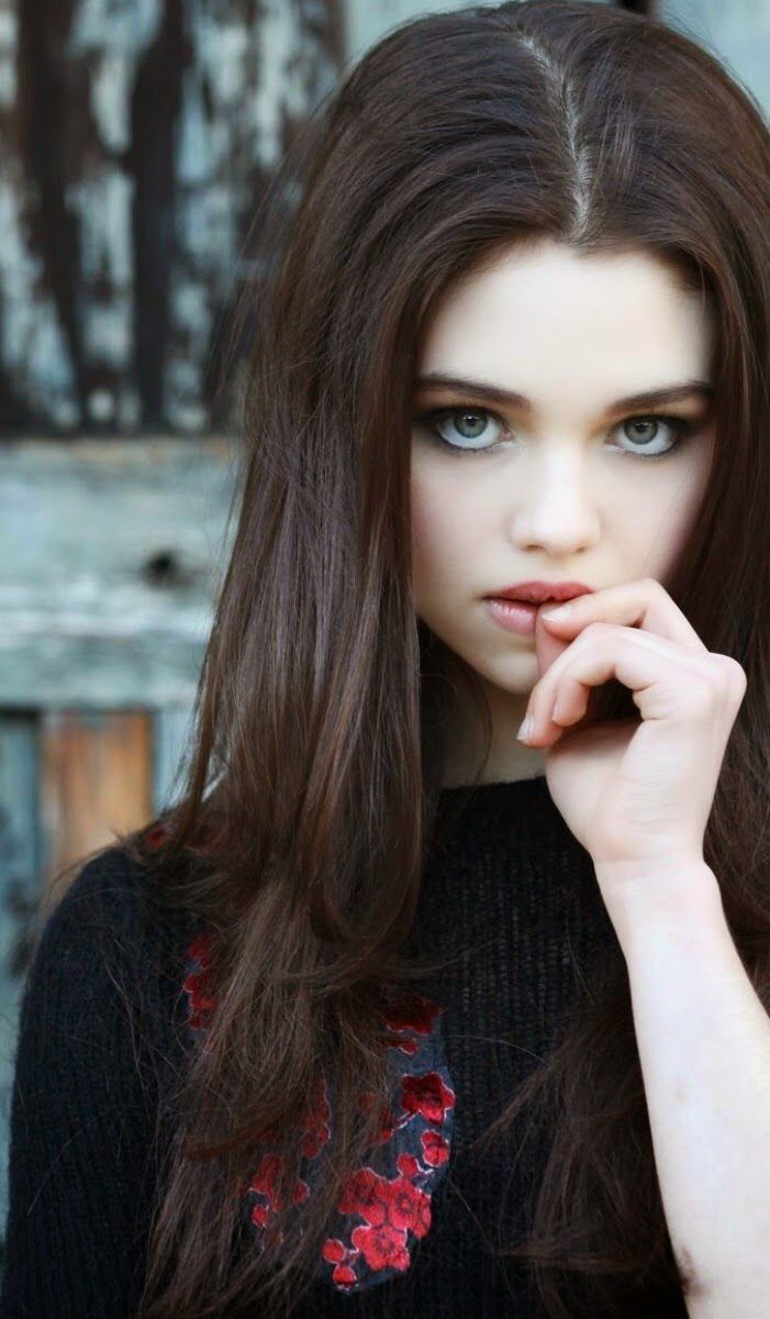 buddy roman add India Eisley Porn photo
