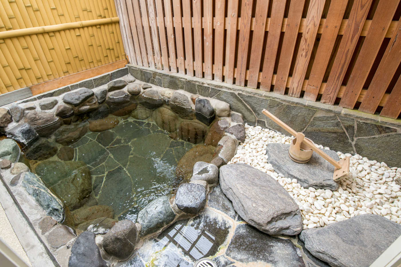 arron lang add Japanese Bathhouse Hidden Cam photo