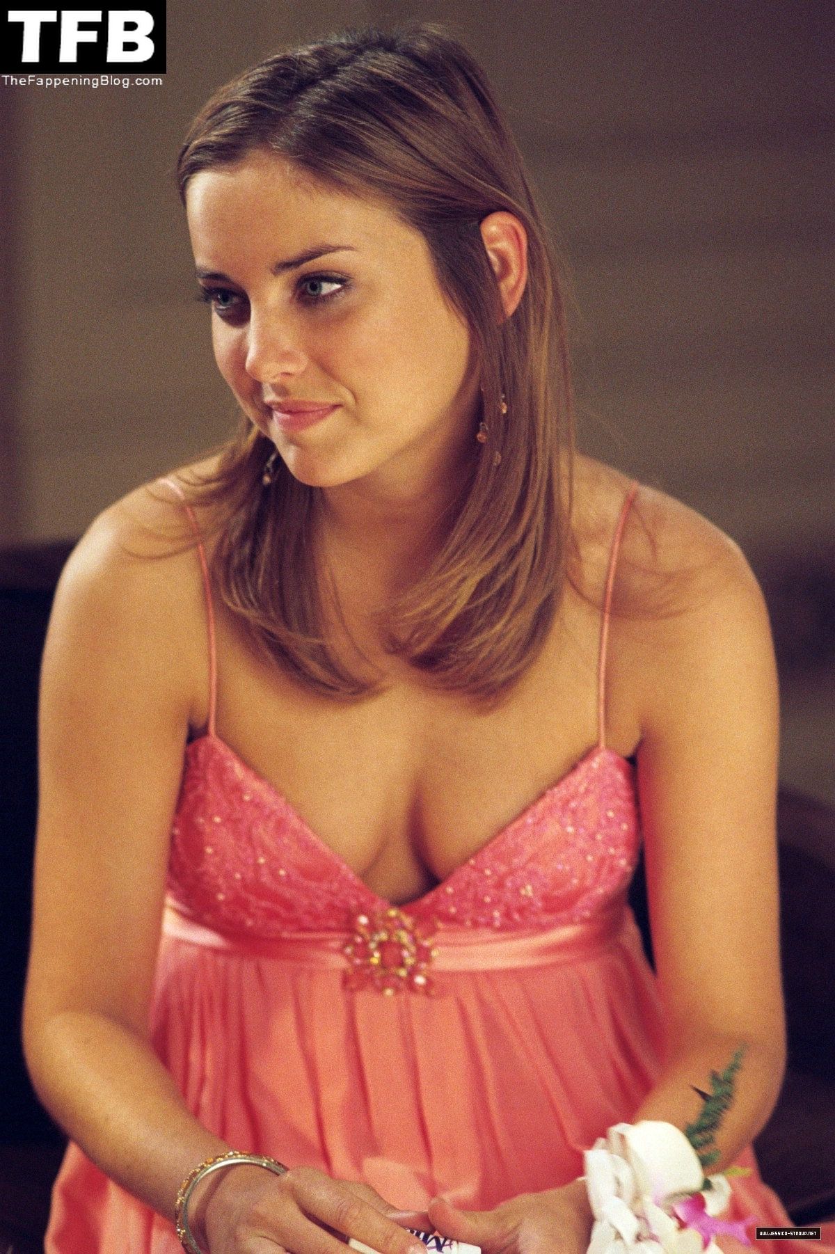 bong mission add Jessica Stroup Naked photo