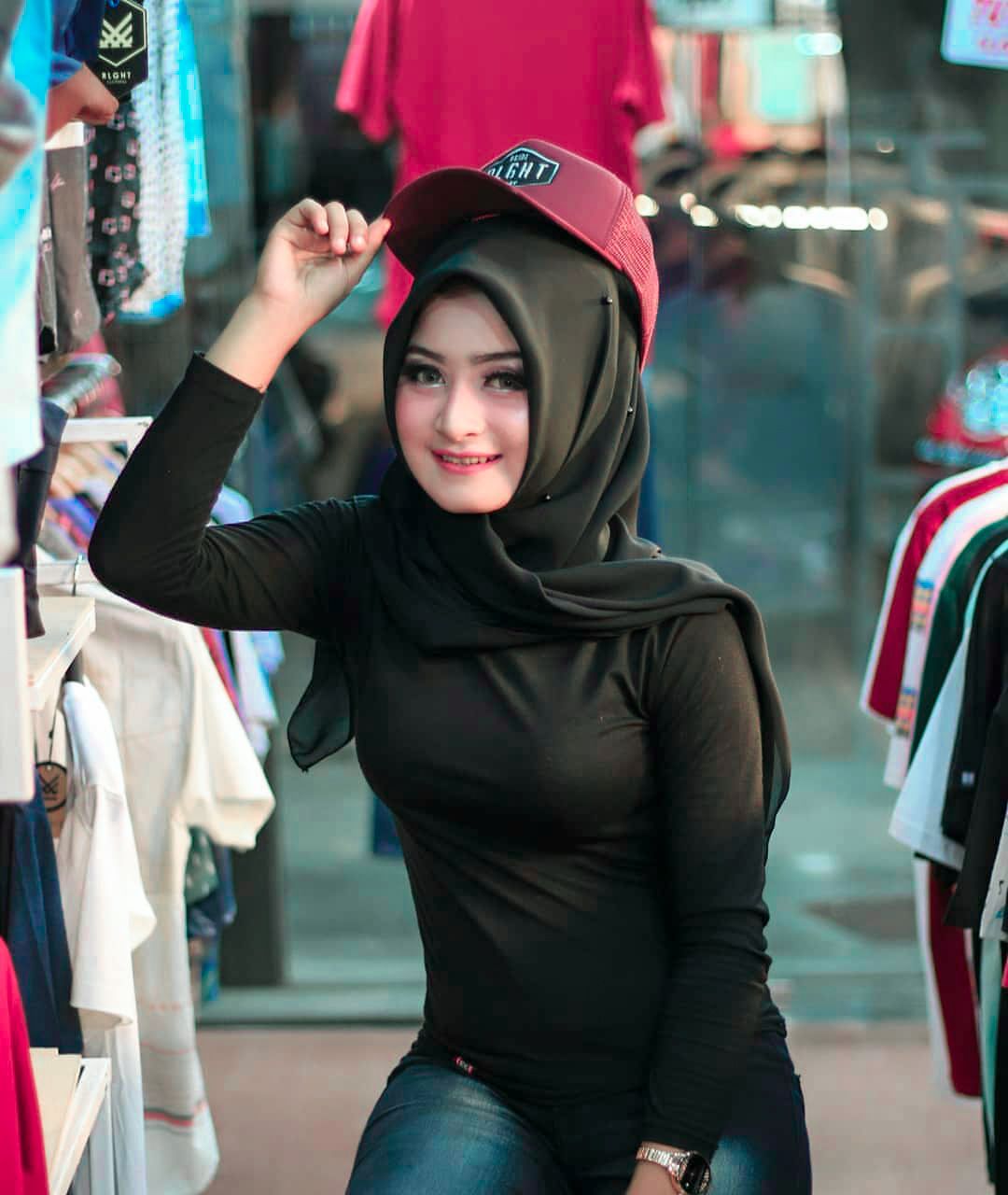 chris lafave add Jilbab Indo Porn photo
