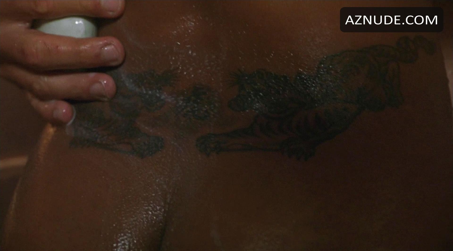 bui hong add Joy Bryant Naked photo