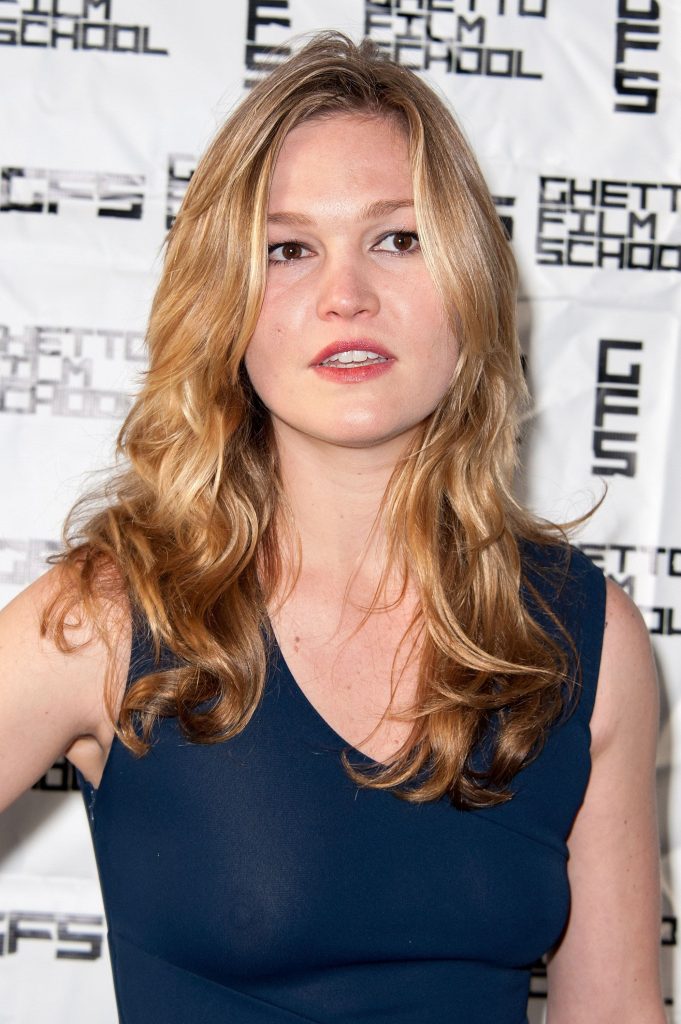brenda laviolette add Julia Stiles Nude Photos photo