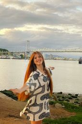 chaz fritschow add Julinha Vitoria Mayer photo