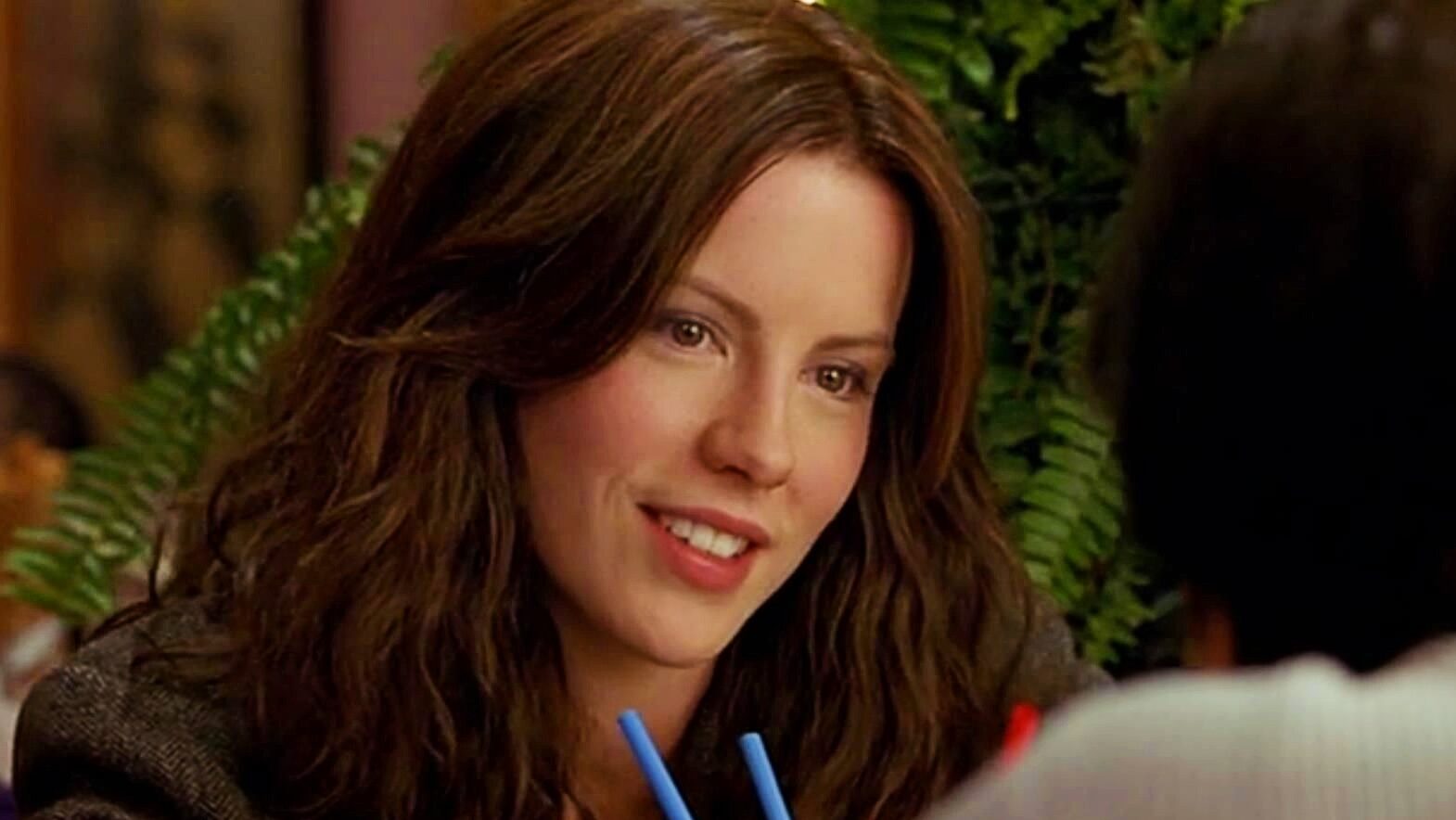 betty picard add Kate Beckinsale Nipple photo