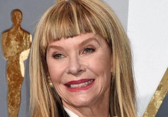 arip saepudin add Kate Capshaw Boobs photo