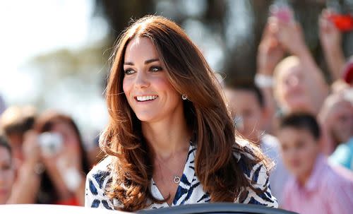 alya mohd add Kate Middleton Upskirt photo