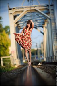 asha sood add Kiki Parker photo