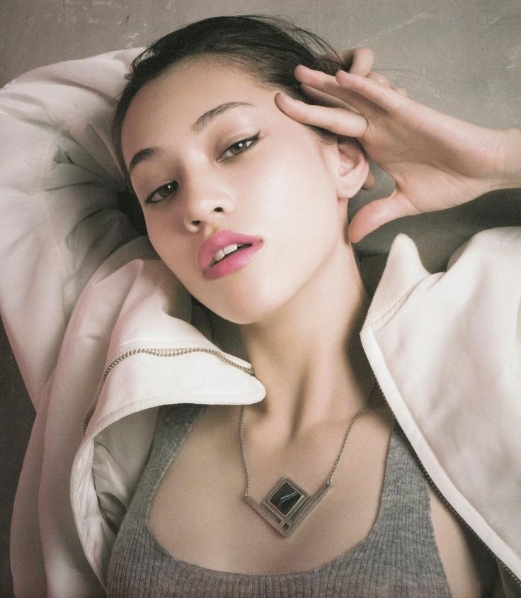 cedar shannon add Kiko Mizuhara Nude photo