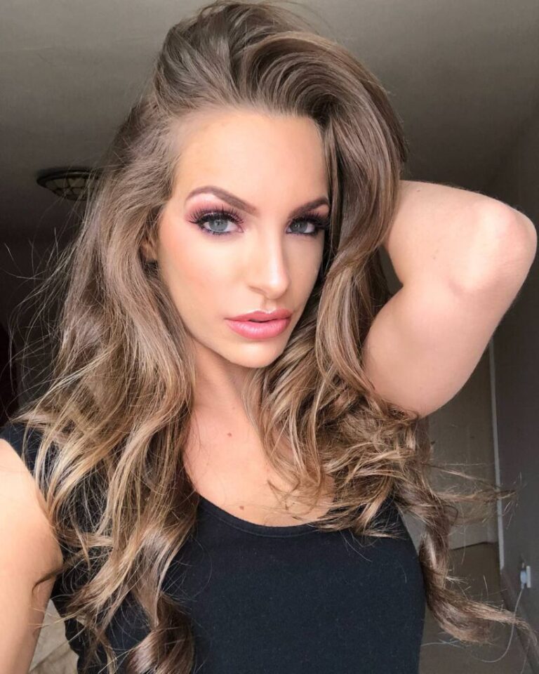 ammar albalushi add Kimmy Granger And Megan Rain photo