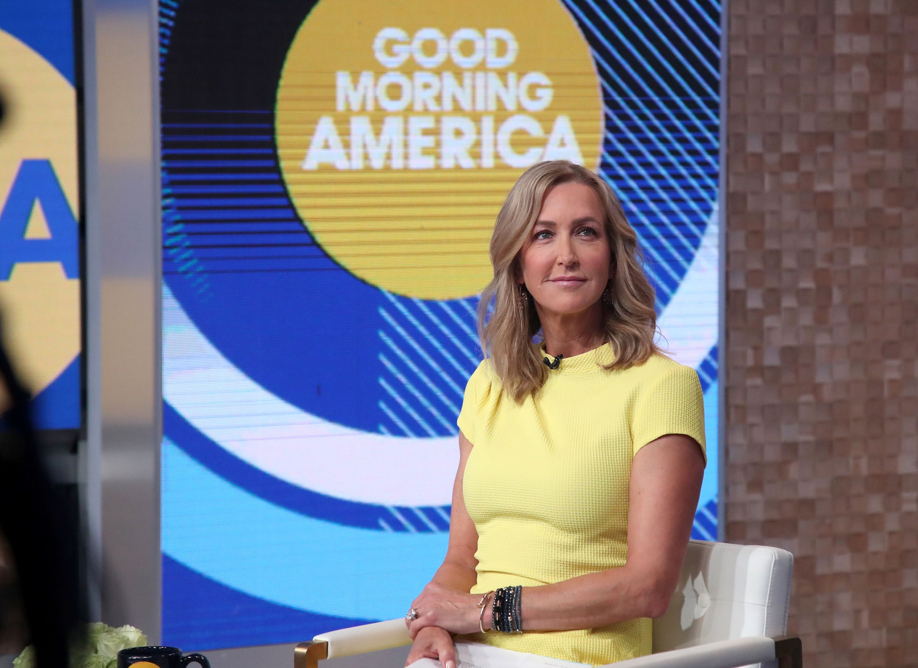 arka roy add Lara Spencer Legs photo