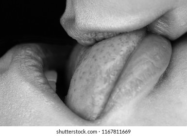 ashleen narayan add Lesbians Kiss And Finger photo