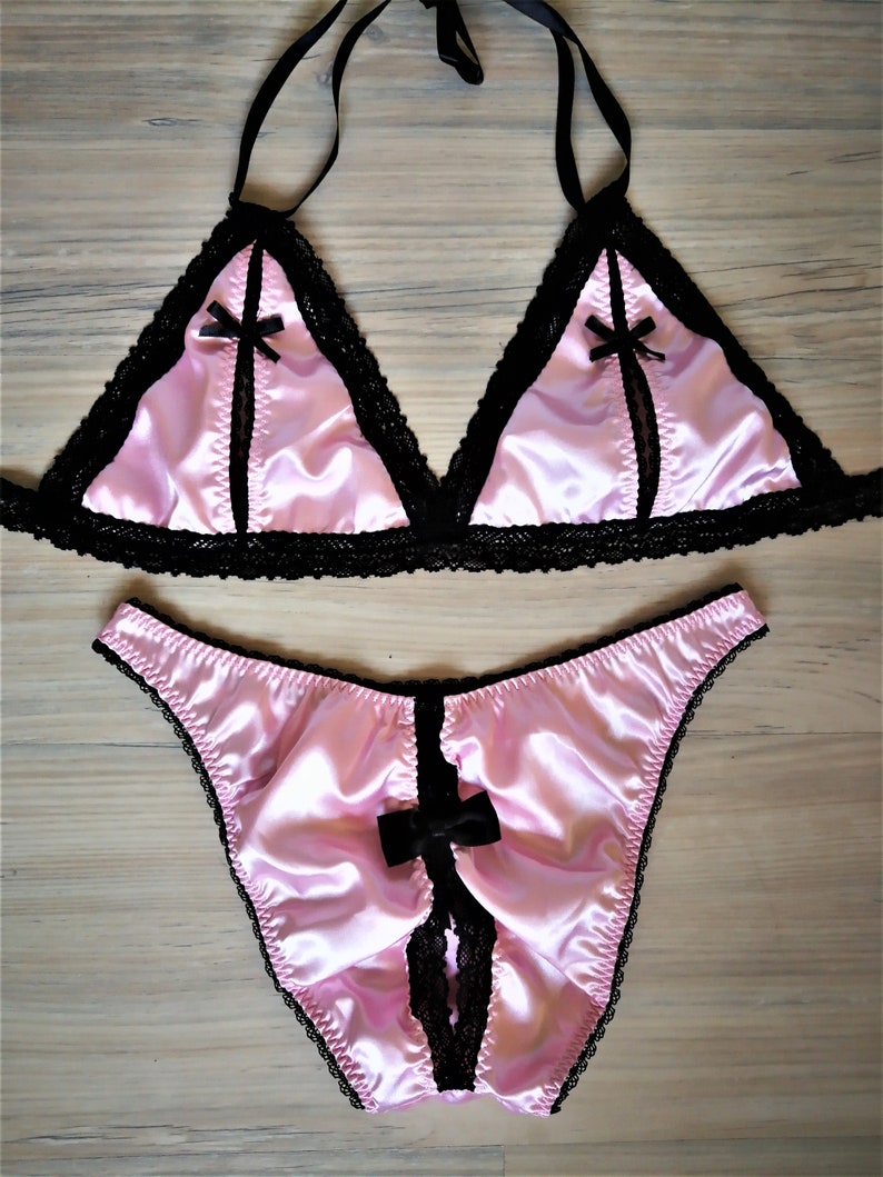 amy sowell add Lesbiens In Lingerie photo