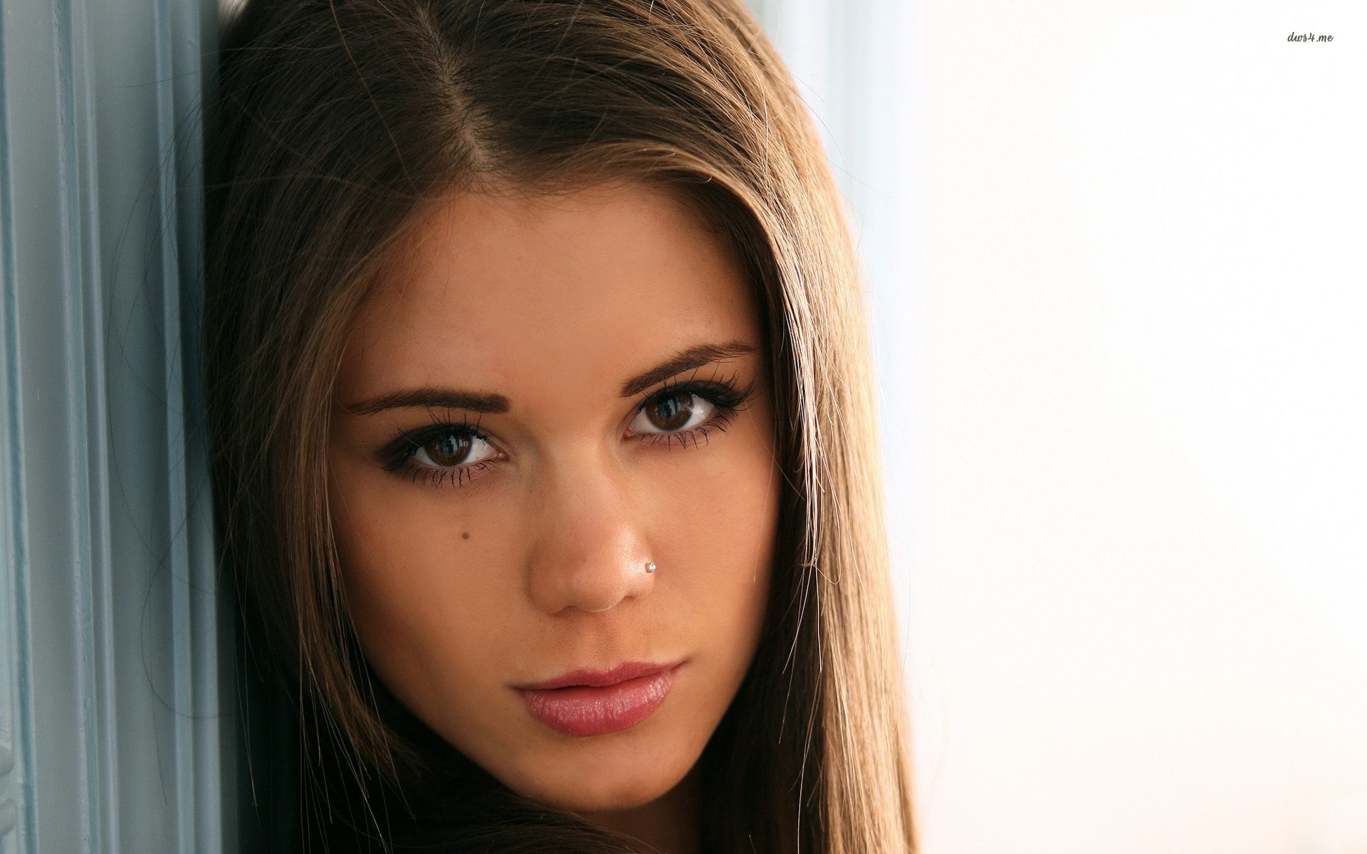 andrew cozens add Little Caprice Footjob photo
