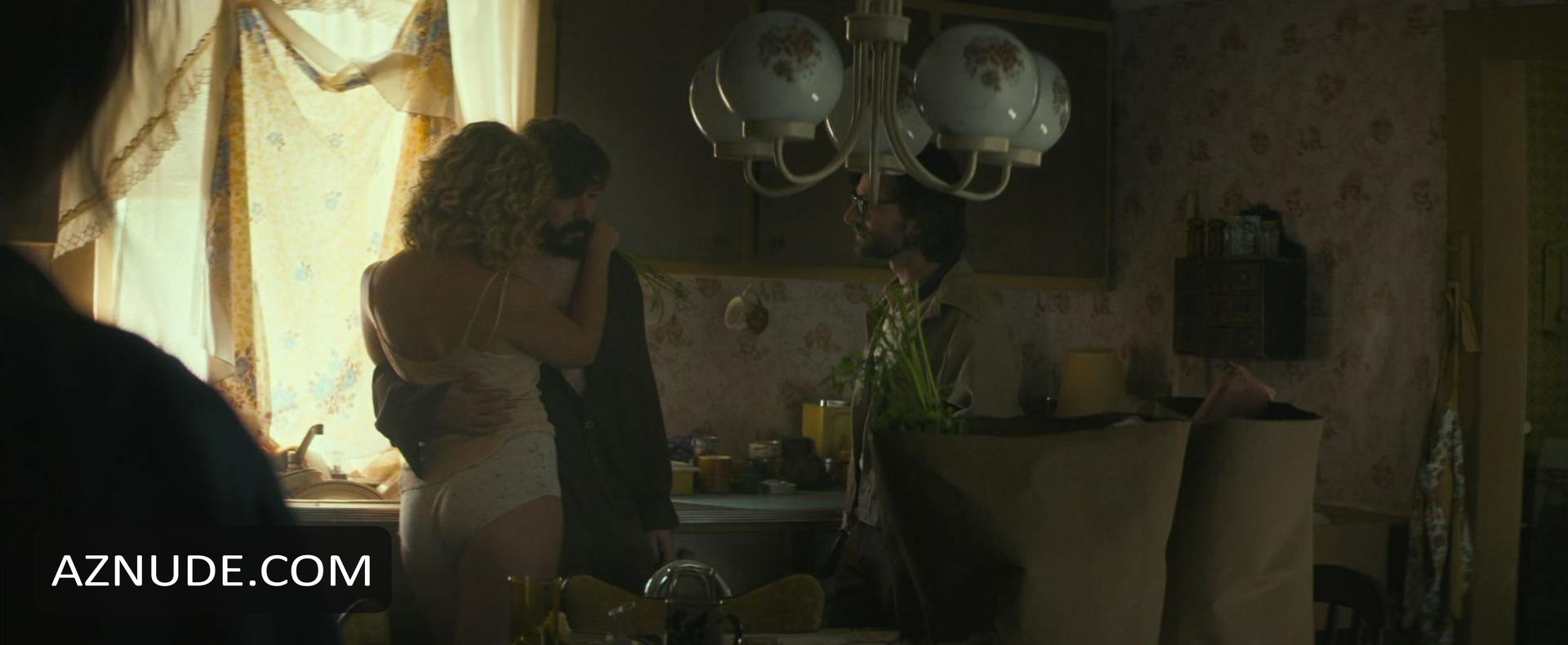 constance kwan add Lola Kirke Nude photo