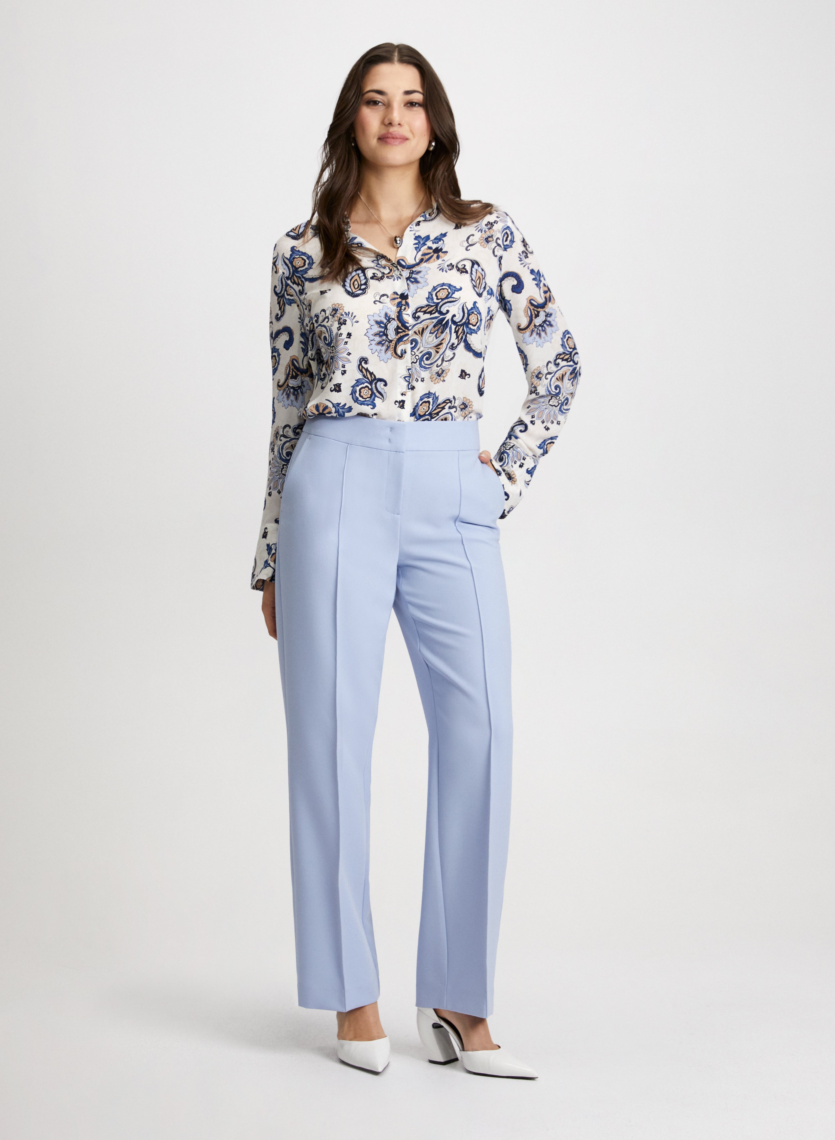 alejandro lim add Looking Down A Blouse photo